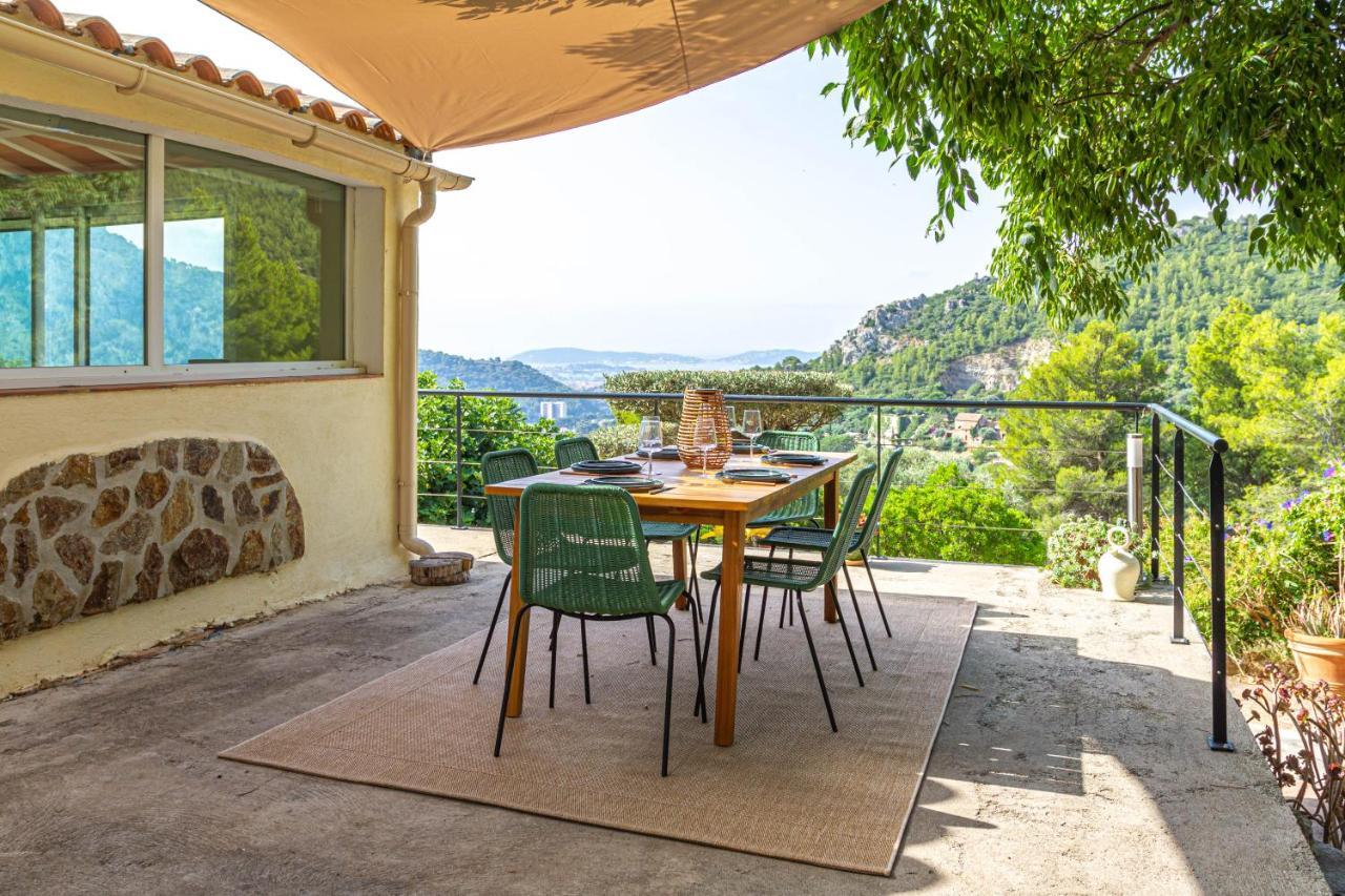 La Jausserane Villa *